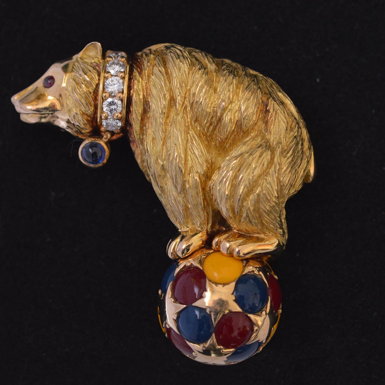 Bear brooch deals