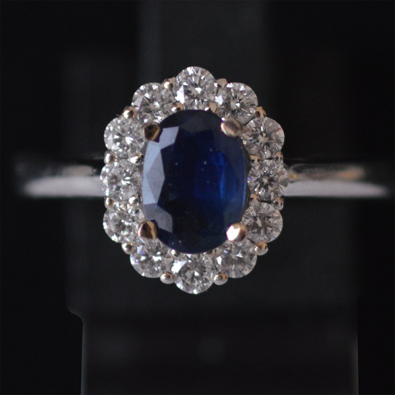 lady-di-sapphire-diamond-entourage-ring