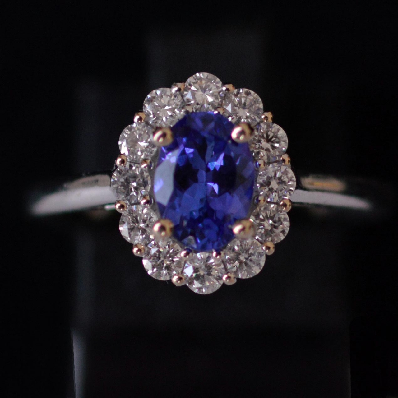 lady-di-tanzanite-diamond-engagement-ring