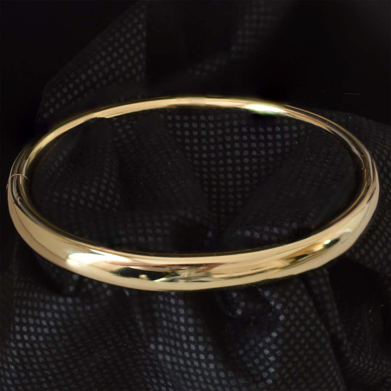 Gold bangle bracelet 14 carat gold hinged bangle bracelet in Rocks
