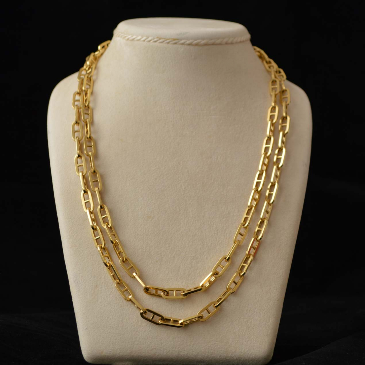 Anchor link chain necklace deals