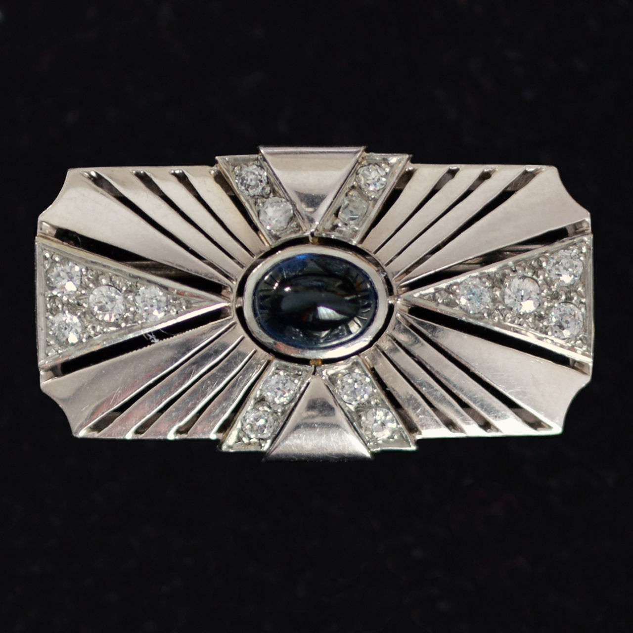 Art on sale deco brooch