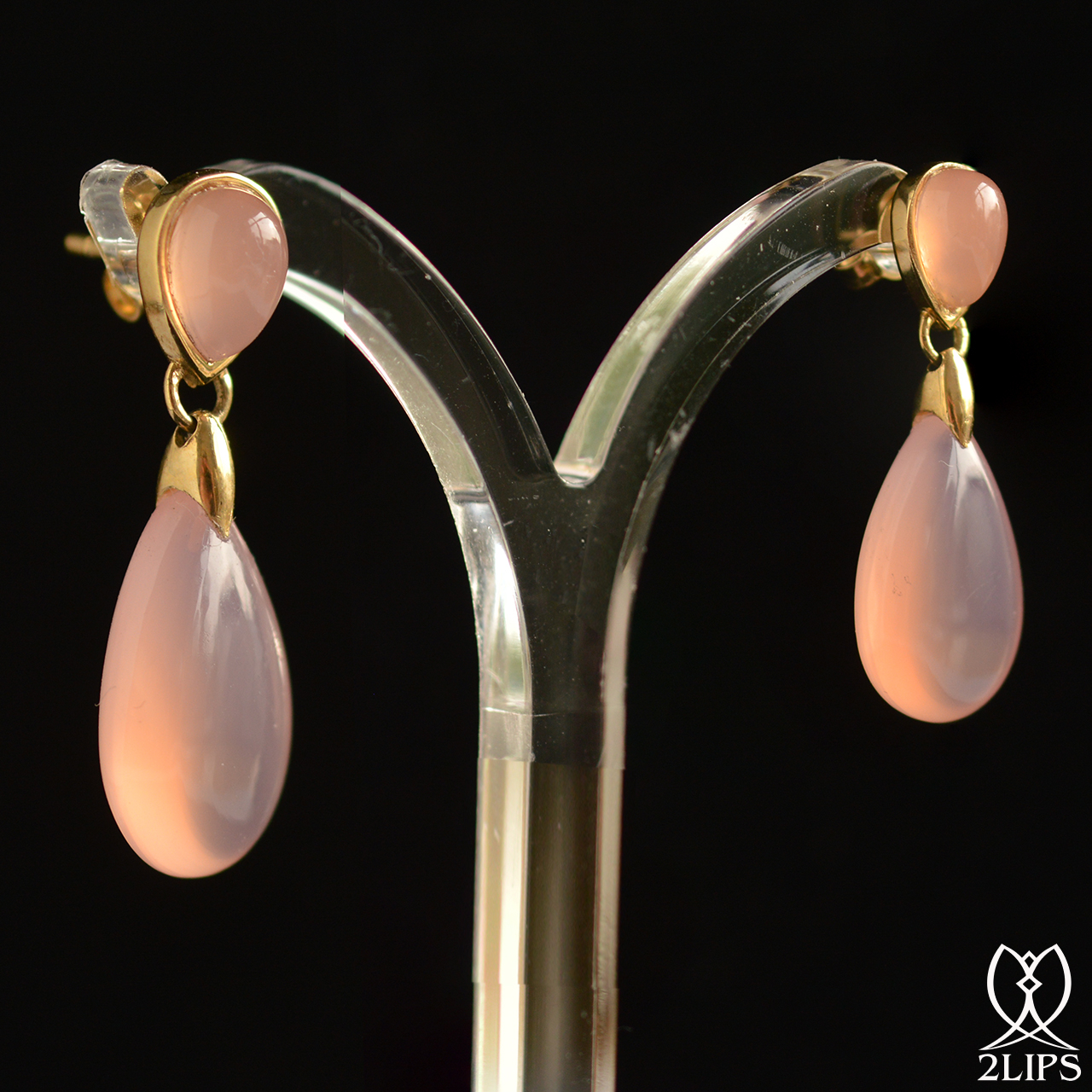 18k-gold-2lips-colours-pink-chalcedony-earrings-design-david-aardewerk