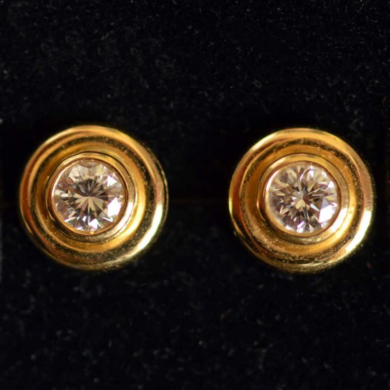 1-ct-brilliant-diamond-earstuds-earrings-yellow-gold