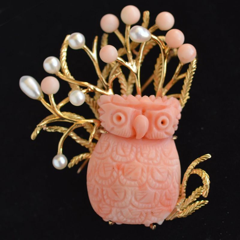 gold-owl-brooch-peau-d-ange-pink-angelskin-gold-1970s