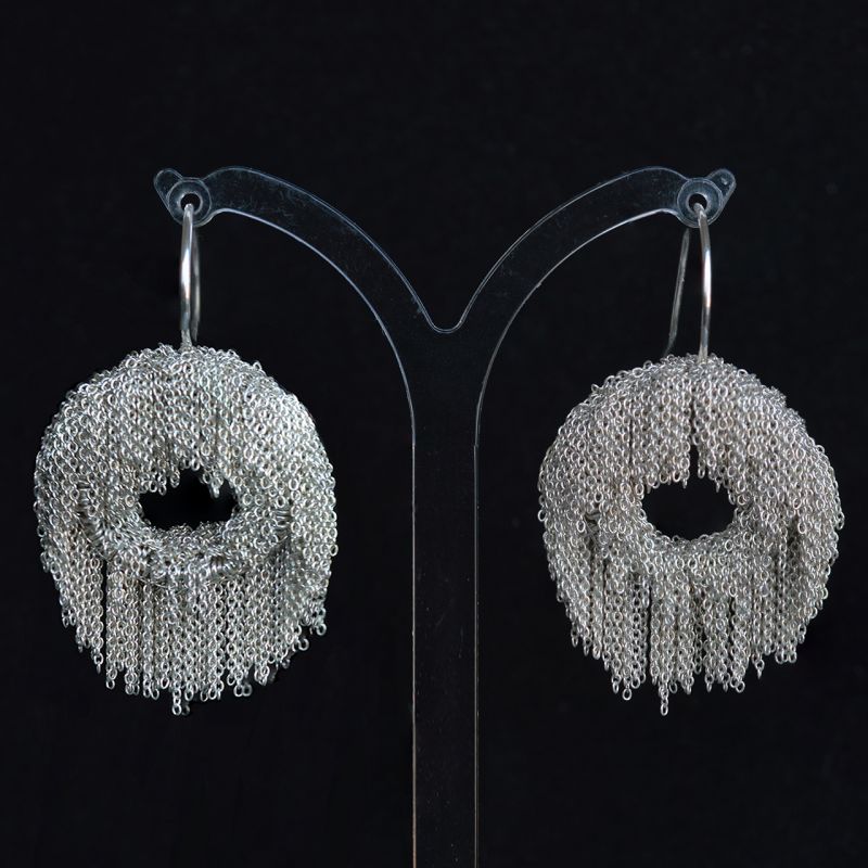silver-fleece-earrings-maja-houtman-award-winning