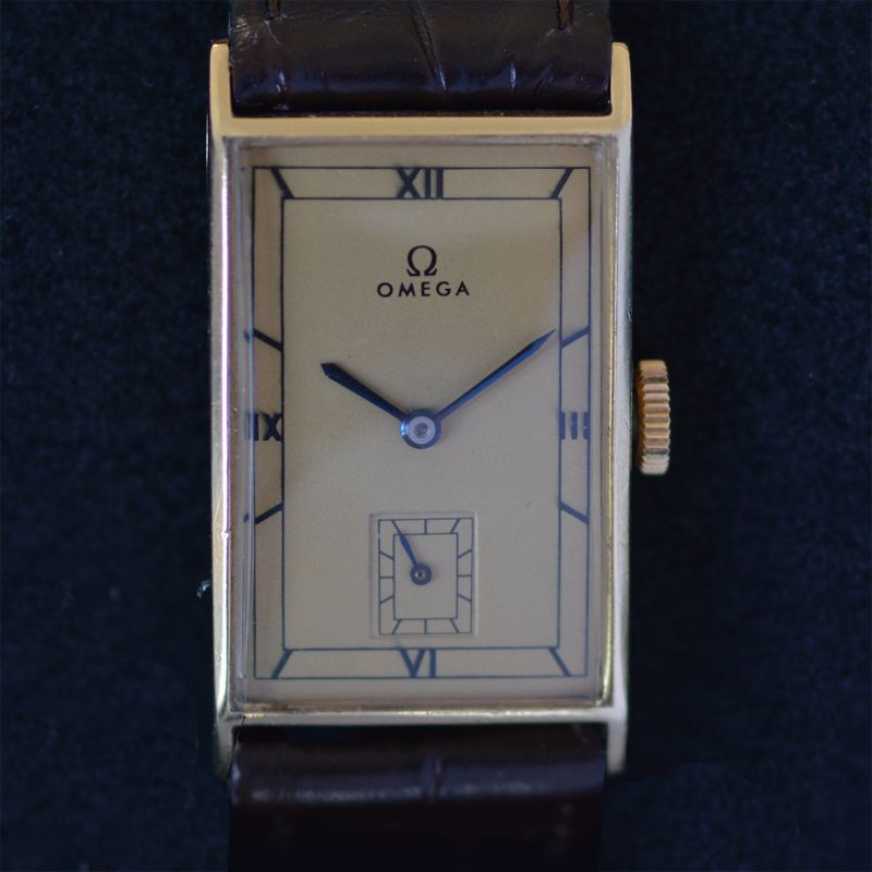 gold-1930s-omega-t17-gentlemens-wristwatch