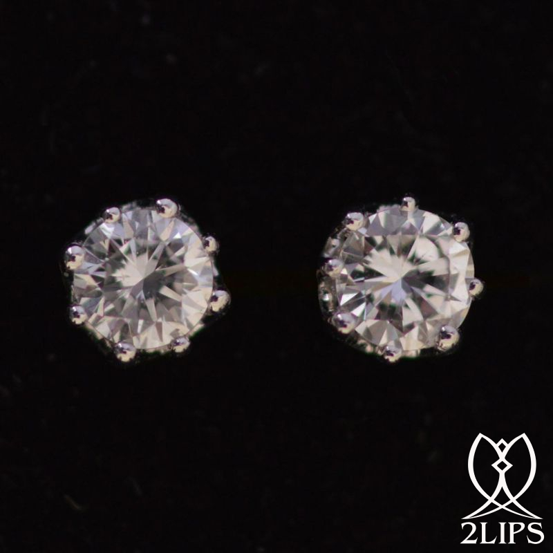 ct-natural-brillant-diamond-earstuds-2lips-from-holland