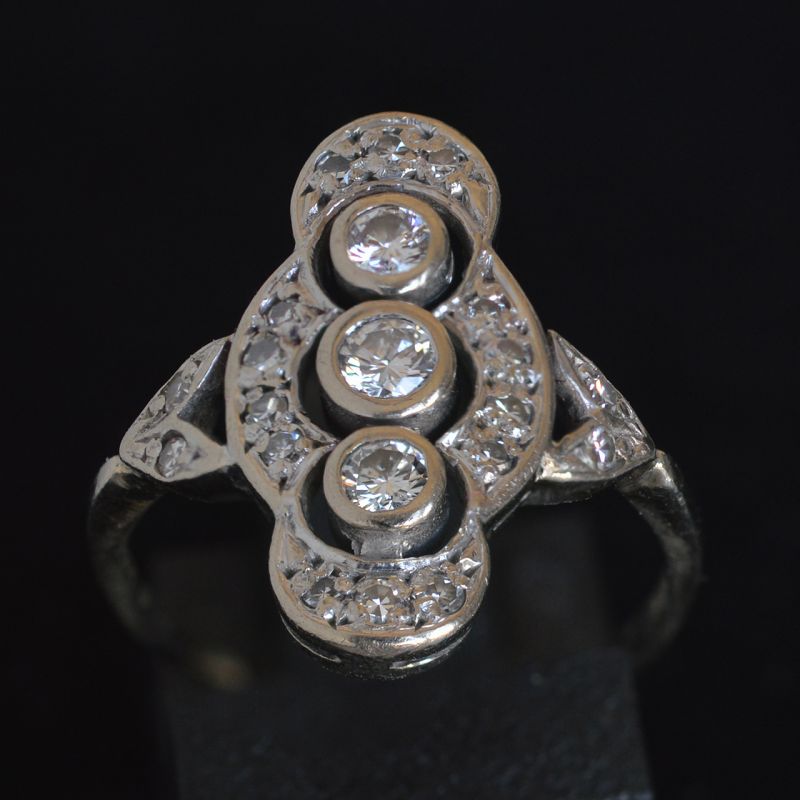 1930s-antique-art-deco-platinum-43ctw-old-european-cut-diamond-engagement-ring