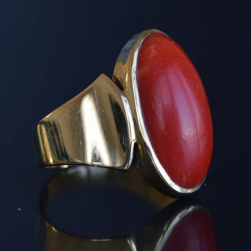 vintage-sicilian-red-coral-gold-ring