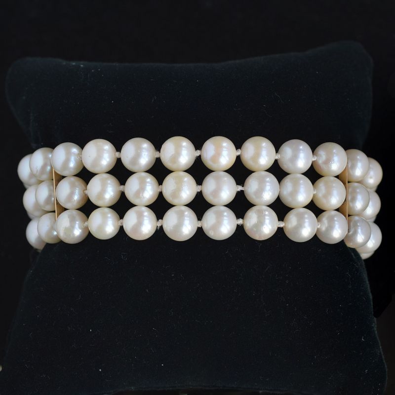 three-strands-7-5-8-mm-akoya-pearl-bracelet-14-carat-gold
