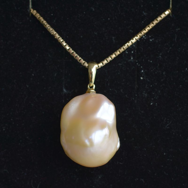 drop-shaped-freshwater-pearl-pendant-17-x-10-mm-creamy-white-14k-gold