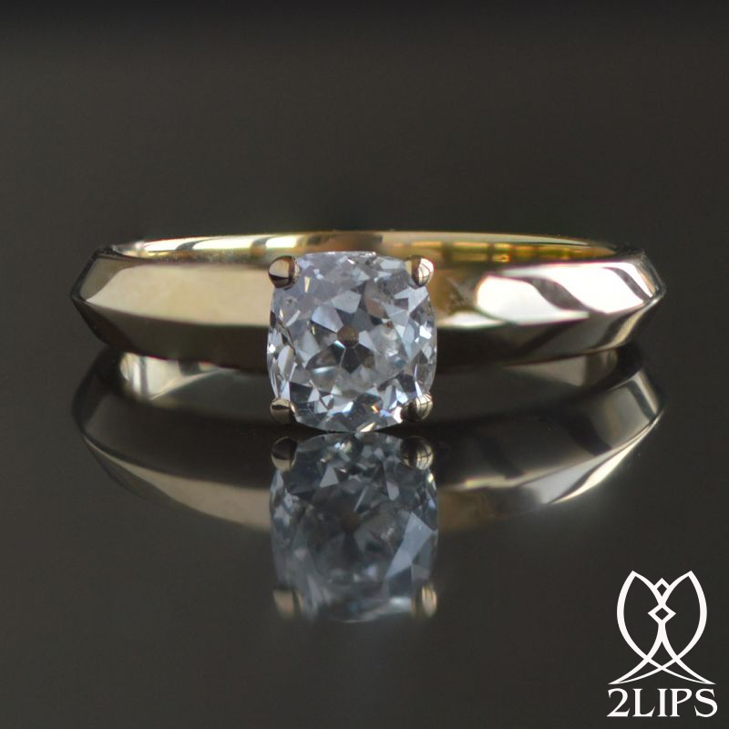 18k-gold-stackable-2lips-cushion-peruzi-cut-diamond-ring-dutch-design-david-aardewerk