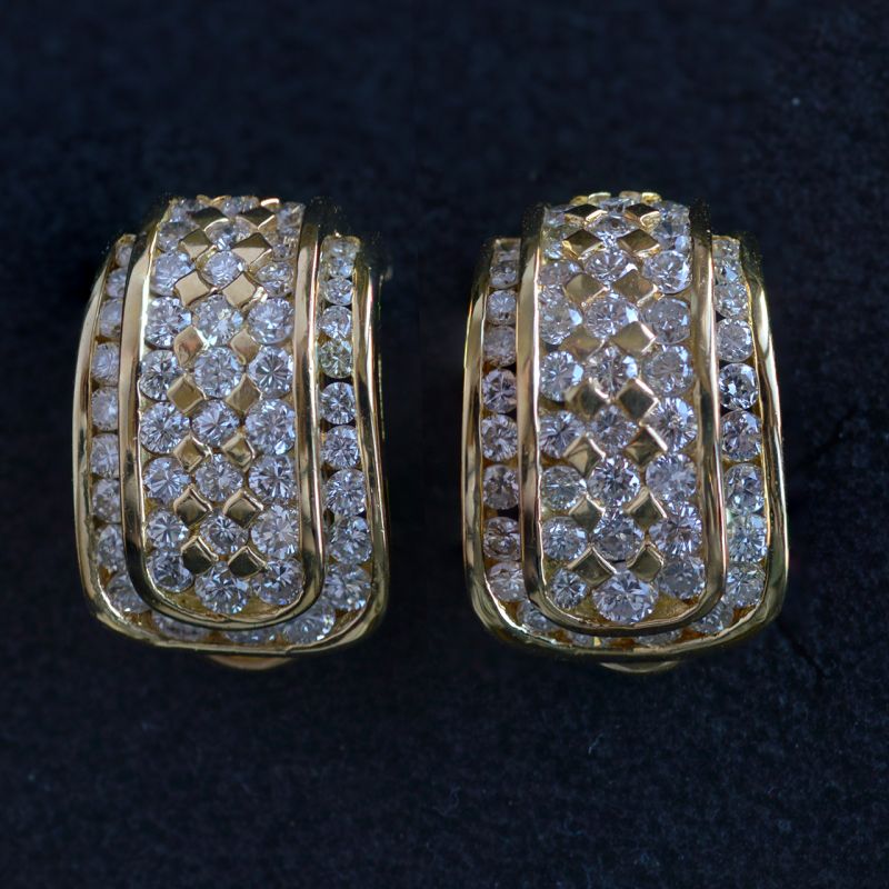 18k-yellow-gold-2-8-ct-diamond-set-huggie-ear-clip-rings