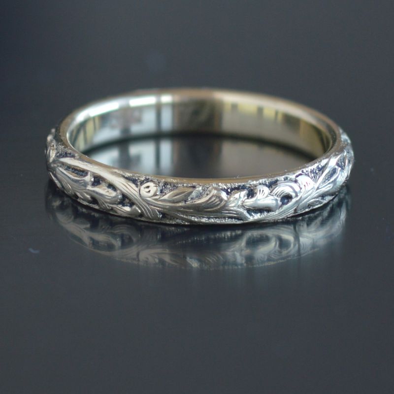 hand-engraved-gold-wedding-rings