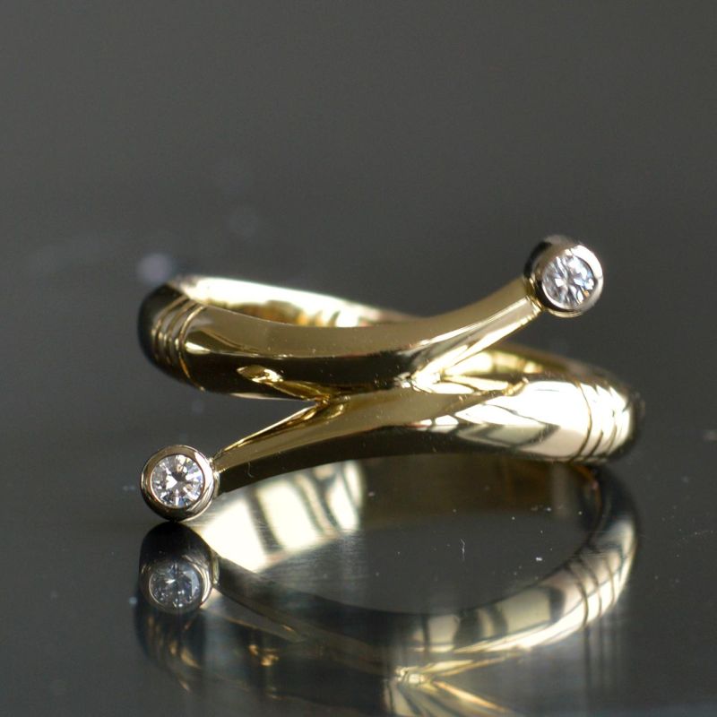 white-yellow-gold-diamond-toi-et-moi-ring