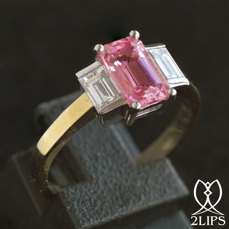 1-60-ct-intens-pink-sapphire-no-heat-diamond-trilogy-engament-ring-platinum-gold