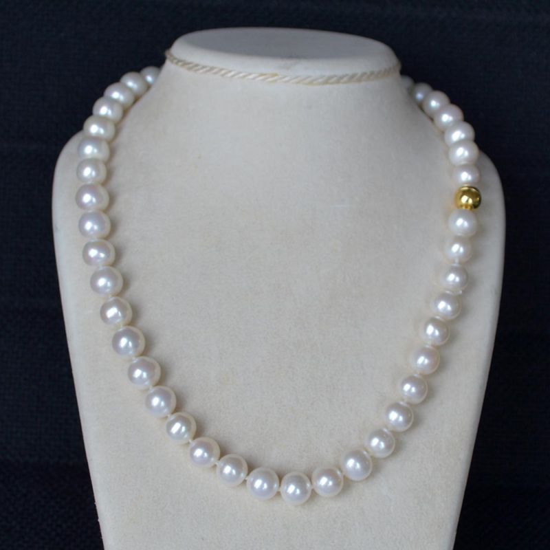 9-mm-white-freshwater-pearl-necklace-magnetic-clasp