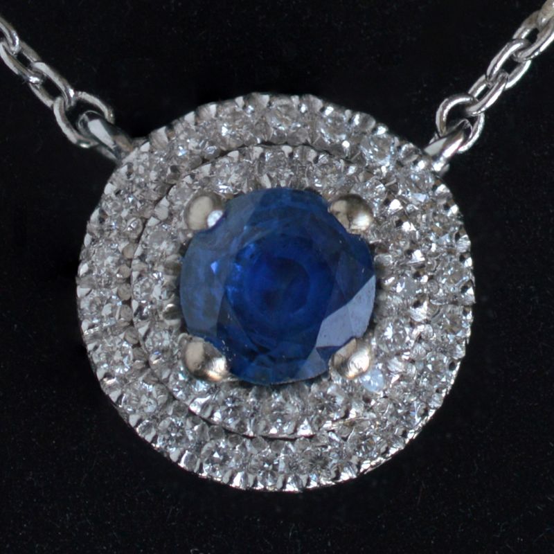 18k-white-gold-round-halo-cluster-pendant-necklace-sapphire-kimberly-certified-natural-diamond