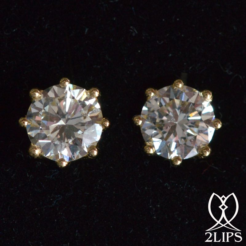 2-ct-natural-diamond-brilliant-earstuds-designer-dutch-architect-david-aardewerk-jewelry-designer