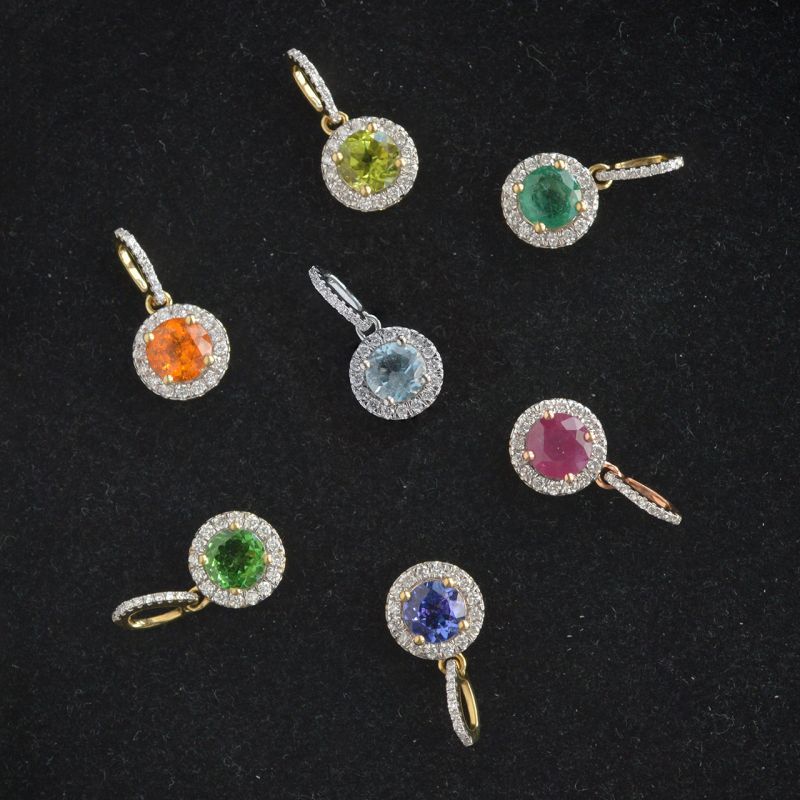18k-yellow-gold-round-halo-candy-cluster-pendant-aquamarine-kimberly-certified-natural-diamond