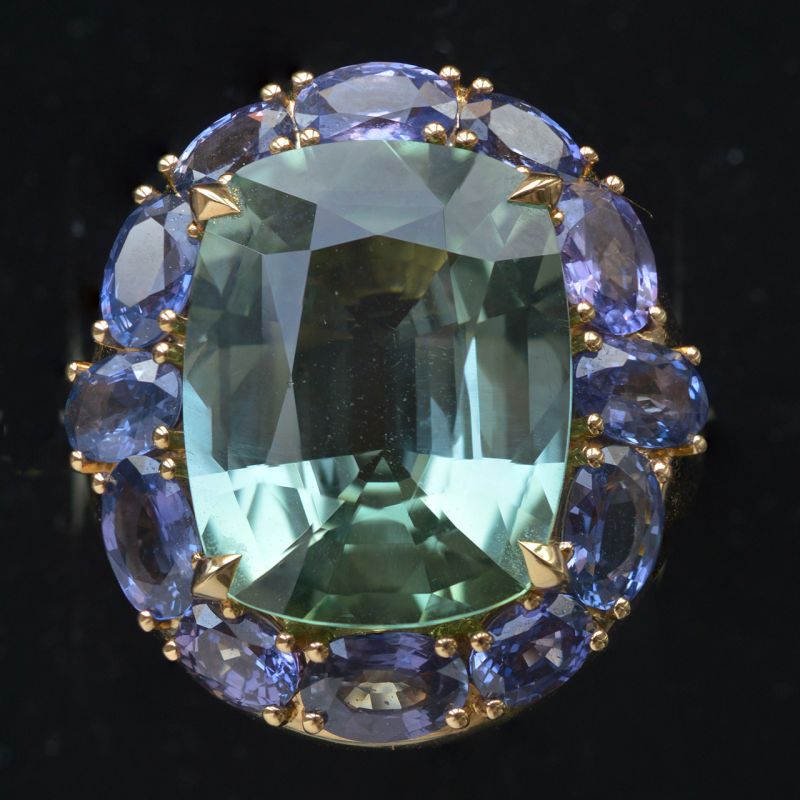 high-end-ring-jeweler-bodes-en-bode-attractive-discount-18k-yellow-gold-statement-ring-green-tourmaline-13-ct-purple-sapphire