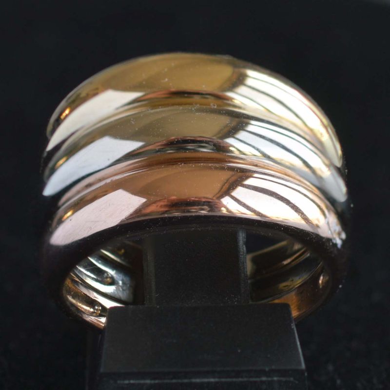 ridged-tri-gold-ring-crafted-in-14-karat-gold