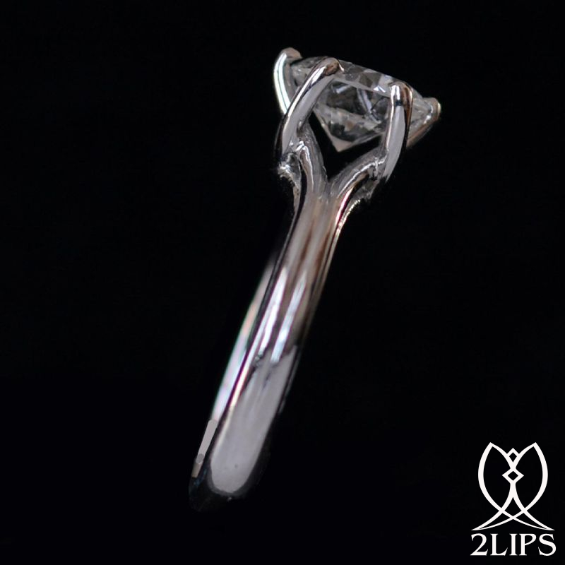 2lips-1-65-ct-g-top-wesselton-solitair-diamond-engagement-ring