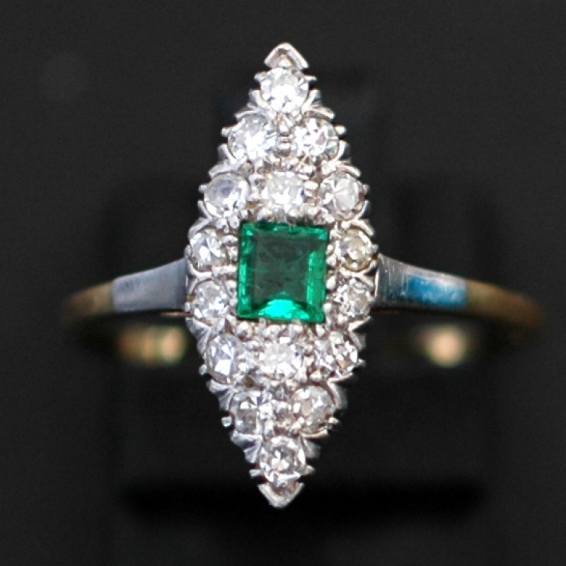 diamond-emerald-ring