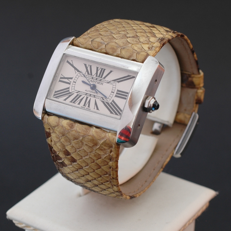 cartier-divan-automatic-movement