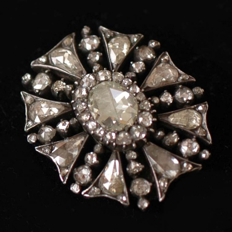 18th-century-diamond-brooch