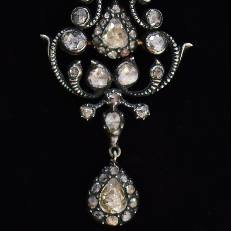 rose-cut-diamond-pendant