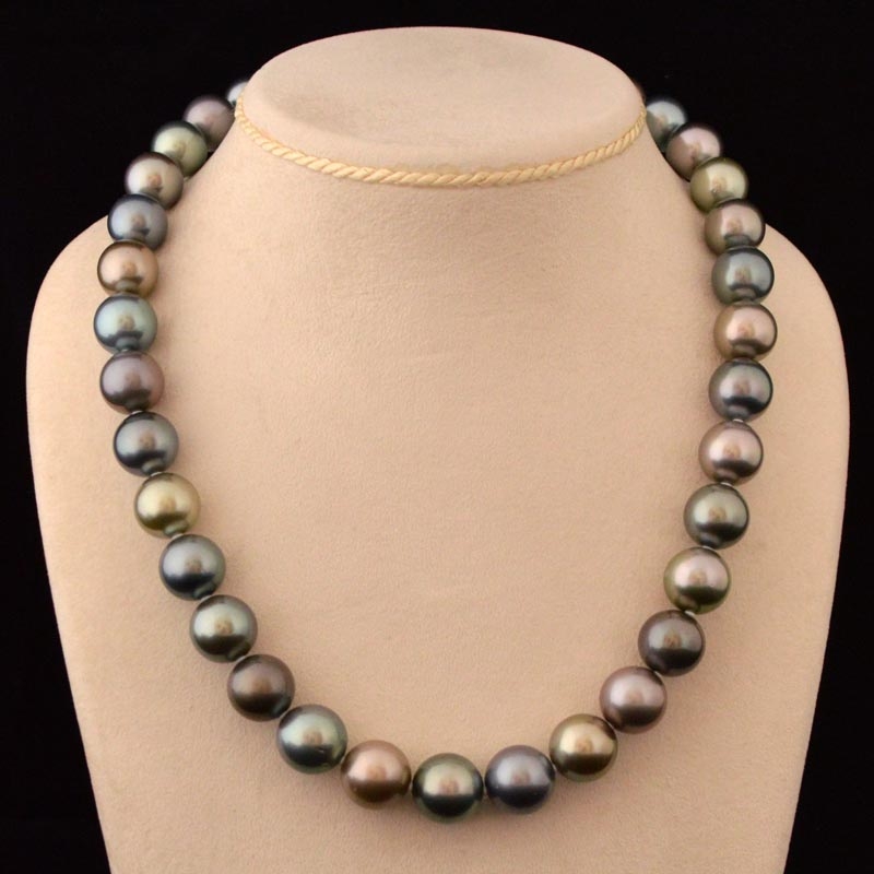 south-sea-tahiti-aaa-pearl-necklace