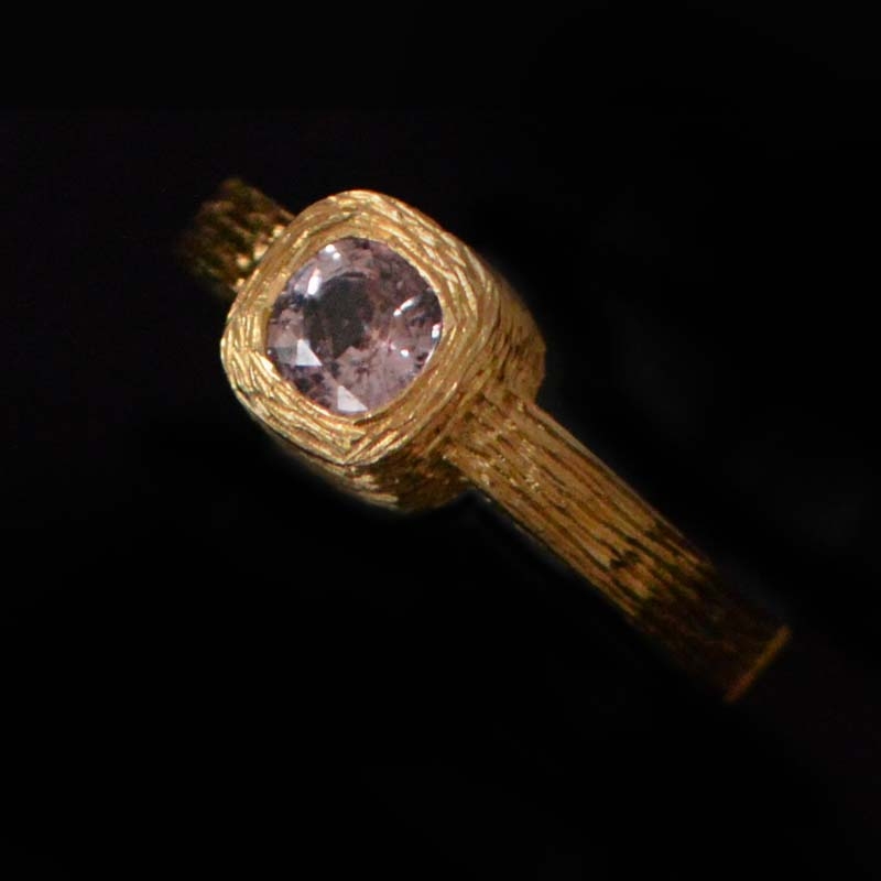 70s-pink-sapphire-ring