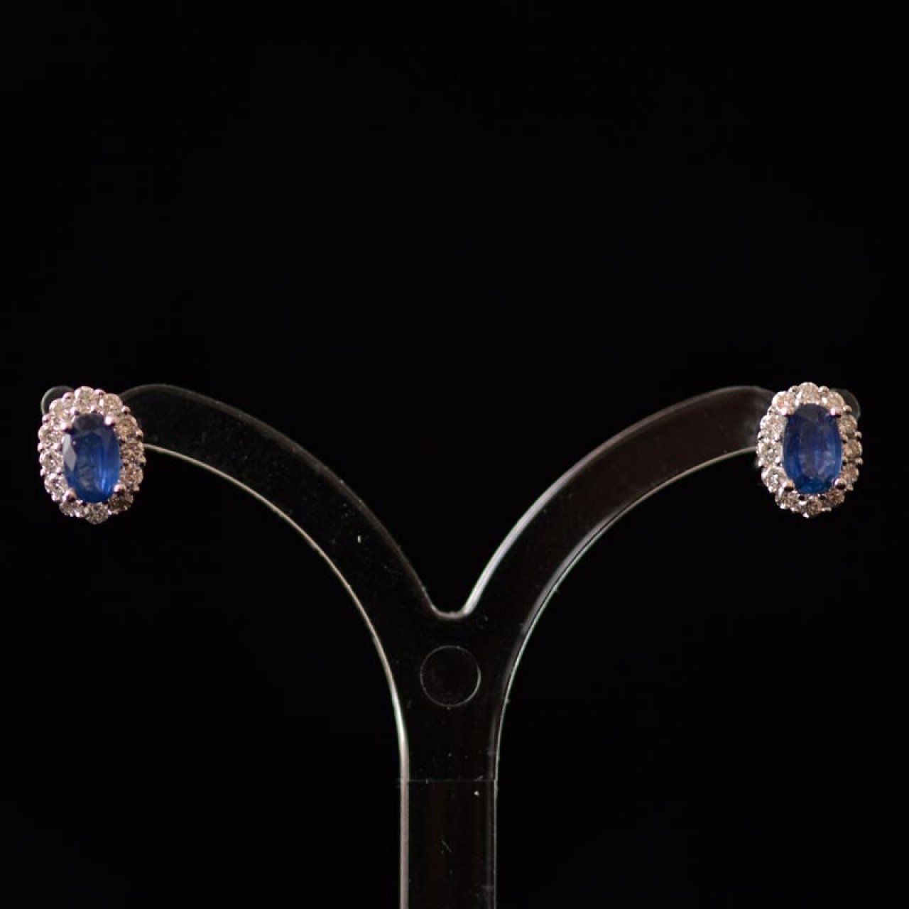 lady-di-sapphire-diamond-entourage-earrings