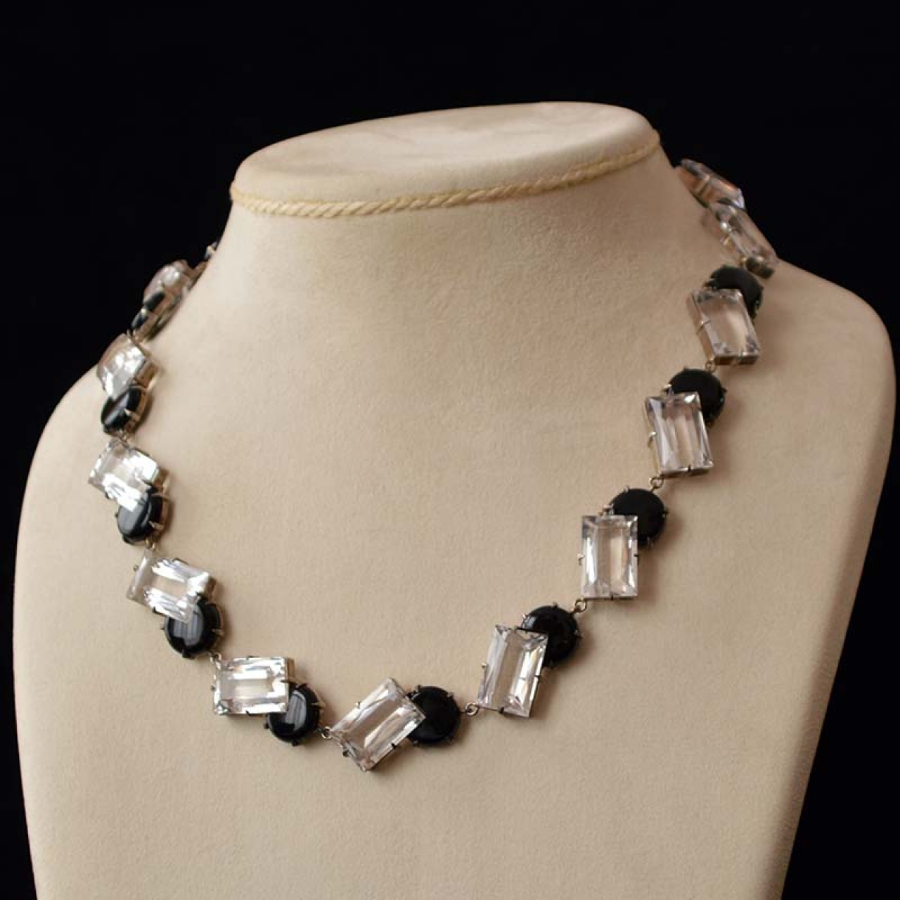 french-art-deco-sterling-silver-rock-crystal-and-onyx-necklace