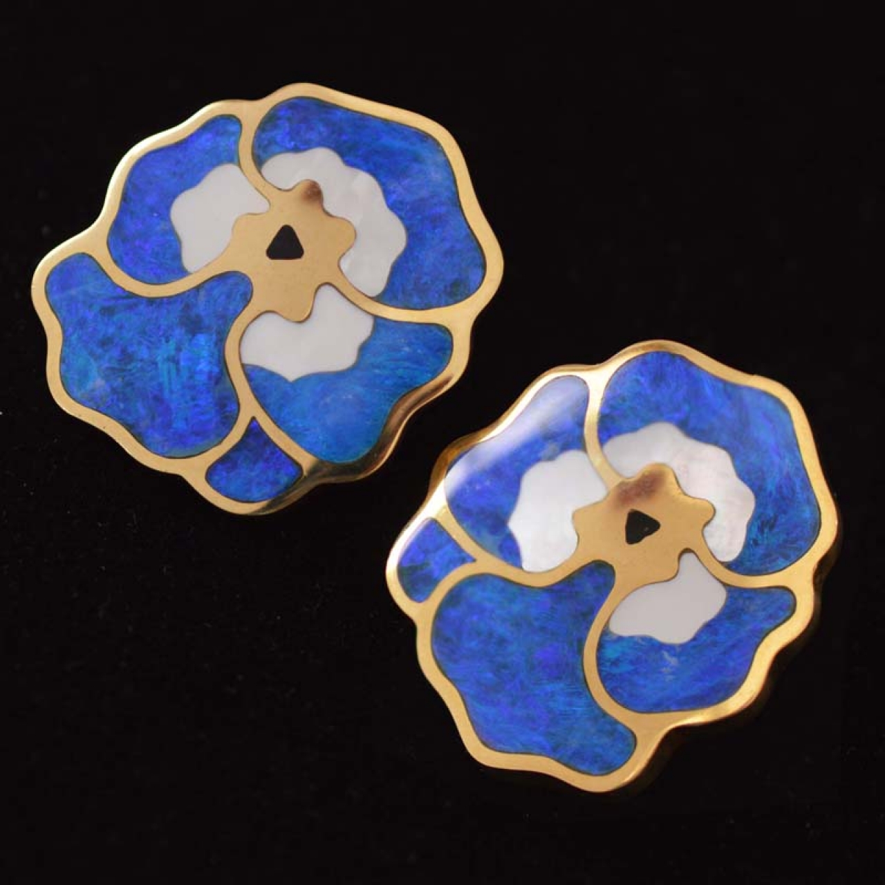 tiffany-co-violets-design-earrings-1980s