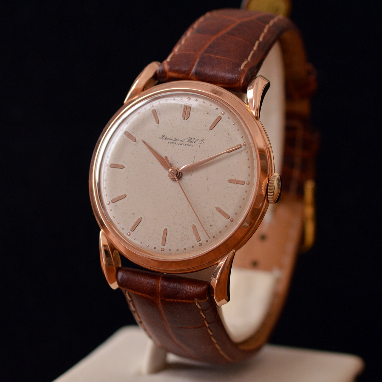 vintage-pink-gold-iwc-cal-89-watch