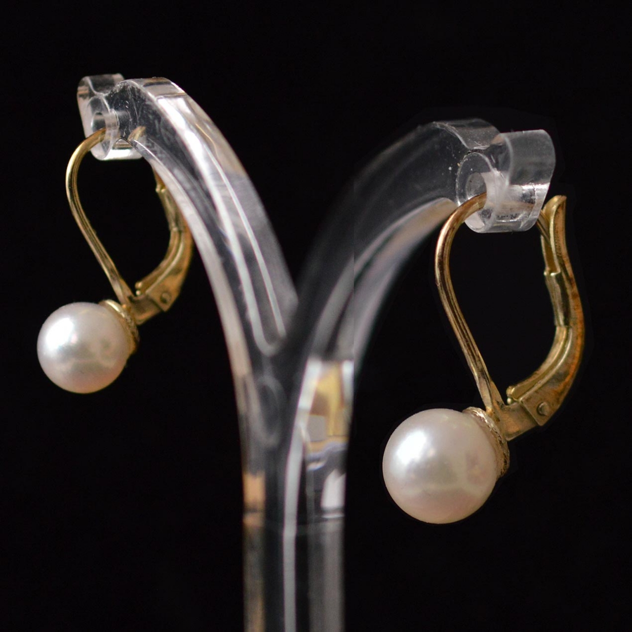 6 mm Akoya pearl ear pendants - Rocks and Clocks
