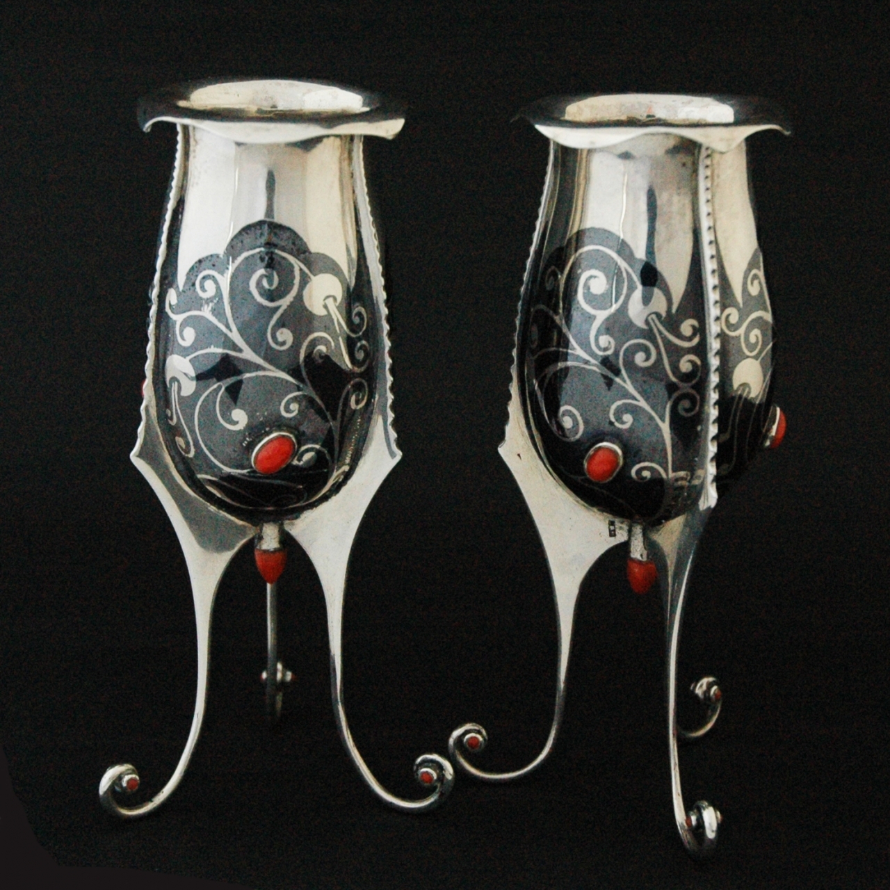 fons-reggers-art-nouveau-vases-silver-niello-coral