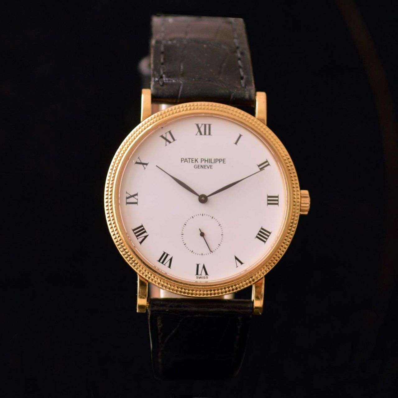 yellow-gold-patek-philippe-calatrava-reference-3919-cal-215