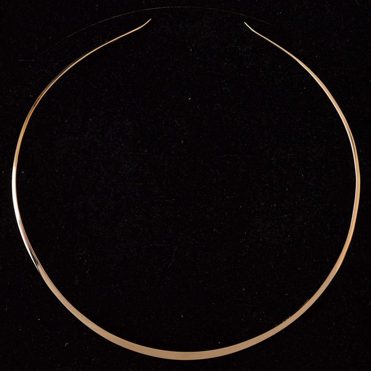 14k-gold-cuff-choker-necklace