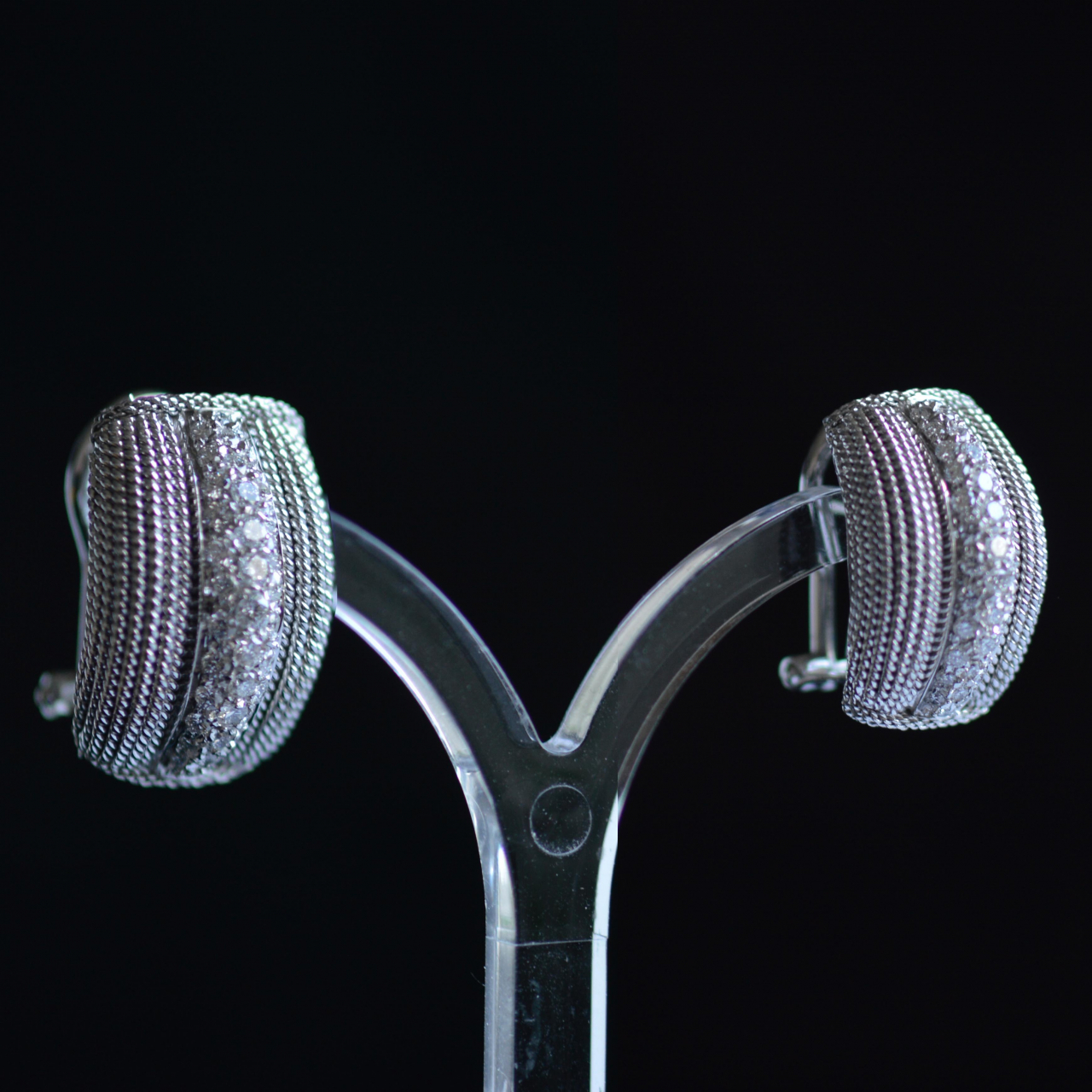 white-gold-diamond-earclips-italian-harpo-s-circa-1950