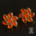2lips-tulip-keukenhof-flower-earstuds-carnelian-earrings-dutch-design-david-aardewerk-18k-gold