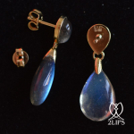 18k-gold-2lips-colours-labradorite-earrings-design-david-aardewerk