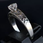 vintage-flower-power-white-gold-engagement-ring-0-45-crt-brilliant-cut-diamond-vvs-top-wesselton