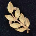 vintage-mario-buccellati-gold-leaf-brooch