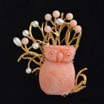 gold-owl-brooch-peau-d-ange-pink-angelskin-gold-1970s