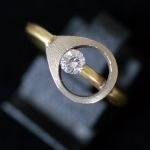 modern-solitair-diamond-design-engagement-ring-contemporary