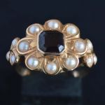 almandine-garnet-pearl-14k-gold-cluster-ring-1980-design-homburg-amsterdam